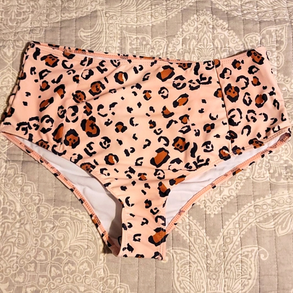 Leopard print bikini bottom